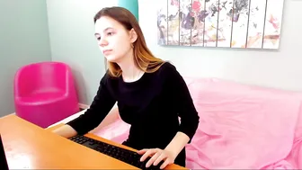 melania_doll 7.05.2020 311 female chaturbate (1)