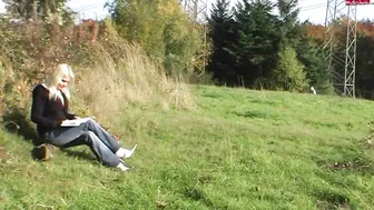 San226MegMDG_Der_Assi-Jogger_Vollgepisst_und_vollgewichst