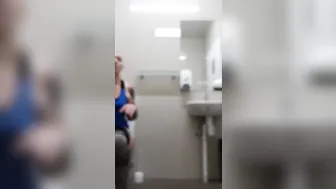 rem sequence free vid gym selfie 2020 01 07 PB52Z