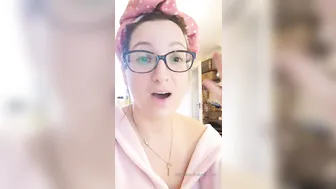 onlyfans mistress evilyne_5de917b12dbcb6fb3d38d