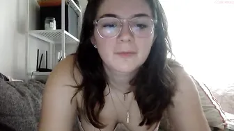 rosiefuxu 5.05.2020 023 female chaturbate