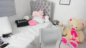 hanna_costello 5.52.020 09 female chaturbate