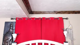 britneybaby 18 teen fucks pussy with xl