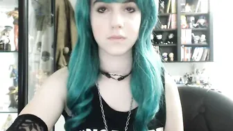 Lana_Rain_(2015-01-14 4-16-00)