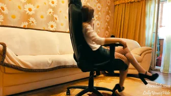 LollyYoungHole 12 GAVE A PRIVATE LESSON TO A STUDENT - #BACKTOSCHOOL2019_LollyYoungHole 080p