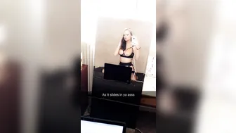 roxilloydxxx.18.01.05.005.as-it-slides-in-your-ass