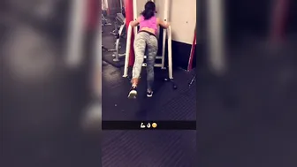 Ella Jolie onlyfans Building that butt2016-10-28