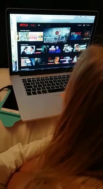 Beth Bennett onlyfans Netflix & Chill 2019-07-06