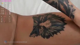 dreamana doggy finger