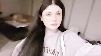 babymaddyxo _Goin to get some vodka mm anyone want anything __