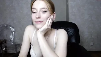 ovelymila 9.06.2020 016_female myfreecams