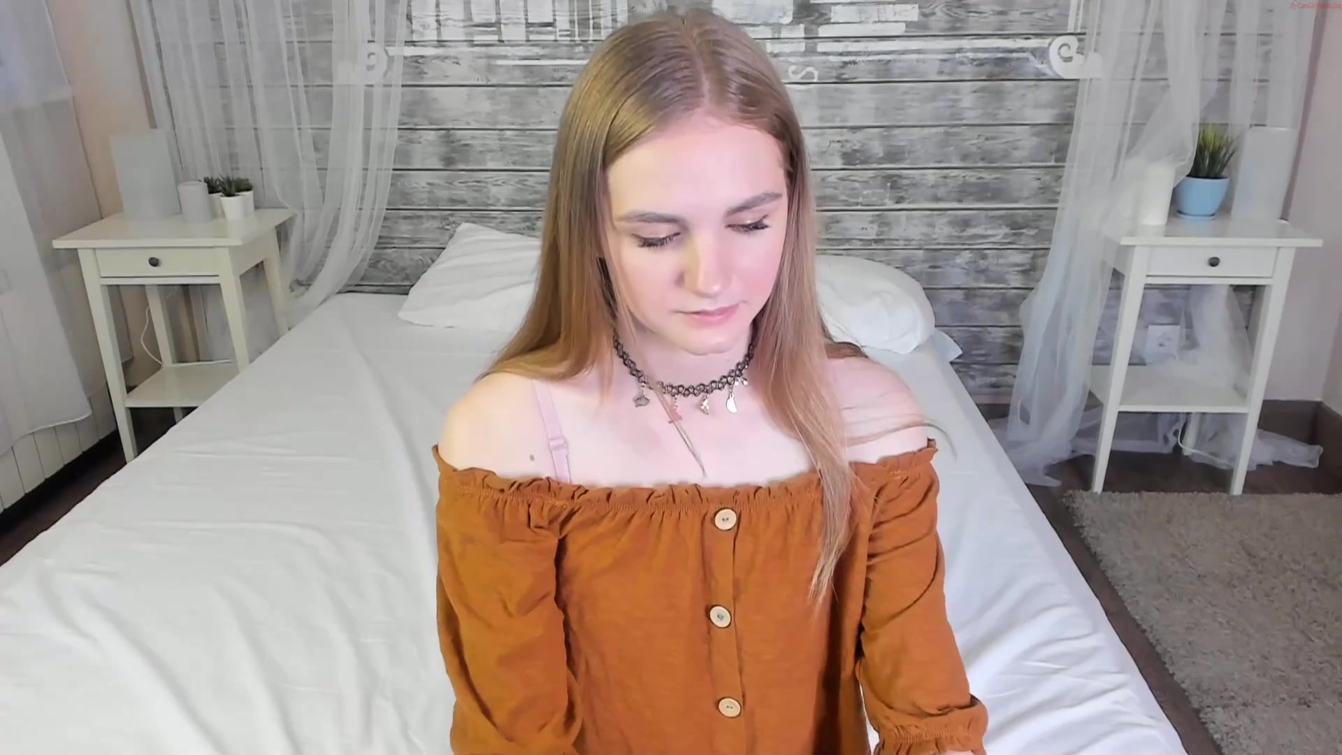 Shygirl1999 1.08.2020 705_webcam show myfreecams