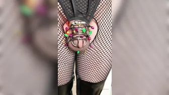 CHASTITY QUEEN onlyfans 5df6aefe8d11f72bd1d8c_2