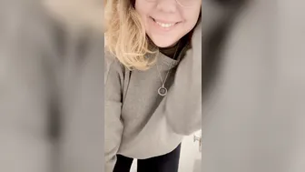 AFLOWERPATTERN onlyfans 5dd66e1e538eccaaa8a9d