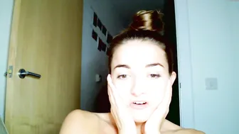 clsx_x 9072020 243_female webcam