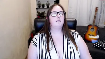 meatball 07 7092020 525_female webcam