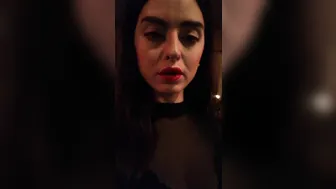 ISTRESS BELLA LUGOSI onlyfans 5de0623d2bbef934bc33b