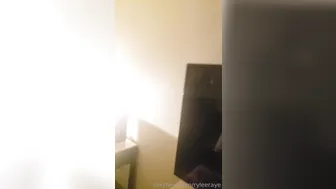 ryleeraye_Make it rain daddy_4423372