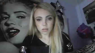 yourbabylynn23 chaturbate spicy babe having fun in private e