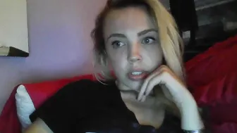 yourbabylynn23 chaturbate hot chick fucks pussy sex toy