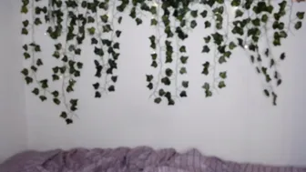 issyeden chaturbate charming takes off the dress