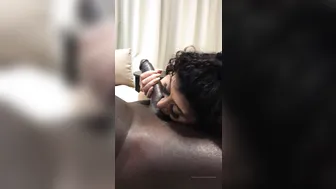 denimonthesidewalk I'm doing a LIVE SHOW this 23 10 00 I can't wait for us al 14001114