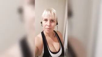 sexymatureaussielady 14 06 2019 7612433 One of my fans asked me why I wear more than o