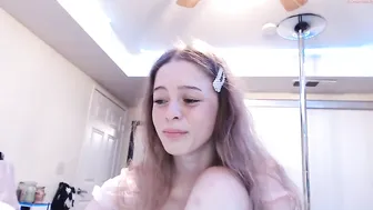 katieecage 8082020 142_female chaturbate