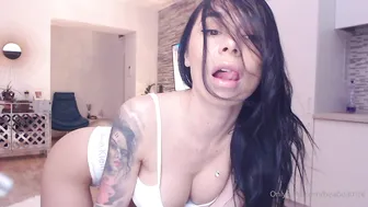 beabeatrice 28 04 2020 35352370 Tip 5 to slap me