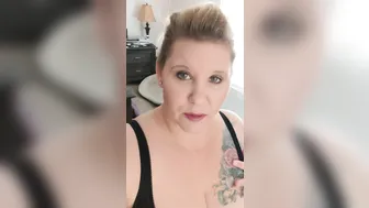 bustykrisann 25 11 2019 14923249 Saying hi in my panties and bra...