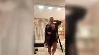 olyriaroy 25 10 2019 12906082 Sexy dancing for you guys in new