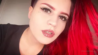 raquelroperxx 06 02 2020 21252163 Teased by the glossiest of lips...