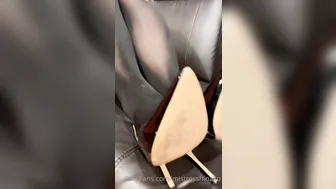 mistresshinako 19 09 2020 121378797 Kiss my heels