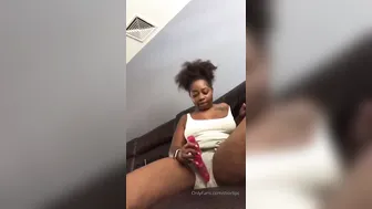 diorlips 09 10 2019 12002039 Good morning. Hope to take care of your morning wood