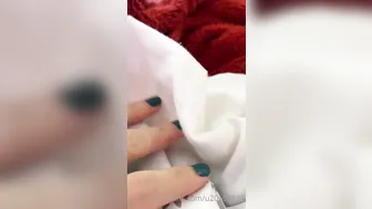 junifurmoon_Soles in the sheets._22760650