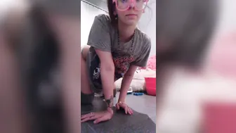 Luna C Kitsuen OnlyFans 20200107 18186734 i took yesterday off for some deep cleaning Video