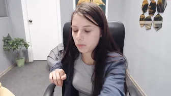 gravityfolz 1.08.2020 758_female chaturbate