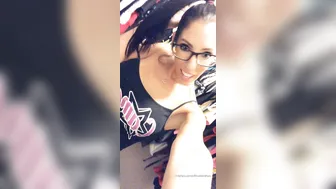 officialdavafoxx 18 12 2019 16633435 Video I need these babies licked and sucked on