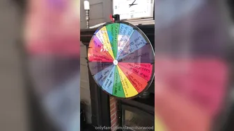 danniiharwood 27 01 2019 4648341 I have just added 2 very special prize to spin the wh