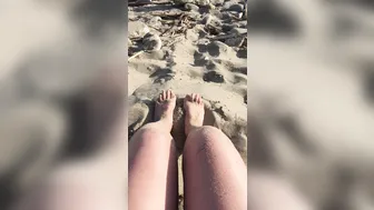 yasminscott 07 04 2017 238517 Foot fetish in the sand footfetish beachfeet
