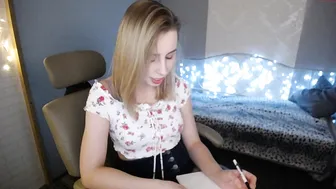 mightymia 4.11.2020 740_female chaturbate