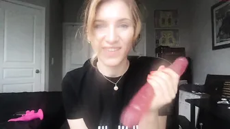 blondelovetoy 4.09.2020 040_female chaturbate