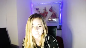 blonde_andcute 2.12.2020 342_female chaturbate