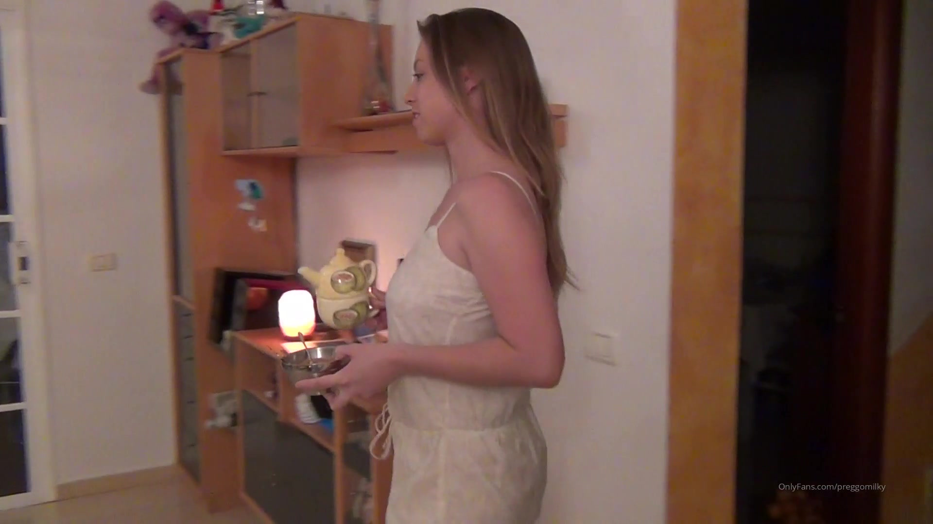Preggomilky For the milkfans tonight...here is the first part...lot of more m