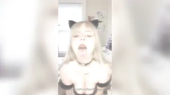 urbackstagebaby 22.09.2020  8 kitty needs your cum