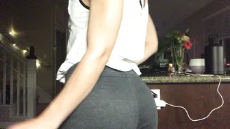 xnicoleanistonx Feeling something fierce tonight... I love a good tease 270096