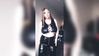 lucylaistner  22.12.2019 I came to steal you