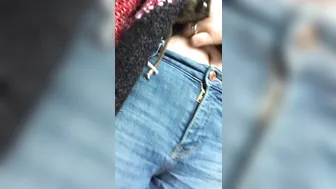 mamaplugs 16.12.2018 Sneakily undo your trousers and play with yourself