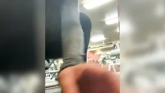 erotichigharchs 28.09.2019 In the gym tryin to build this booty