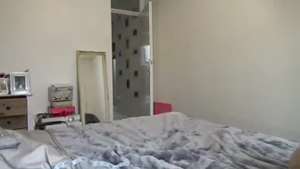 Penny_Lee_-_Measuring_Myself_-_ManyVids